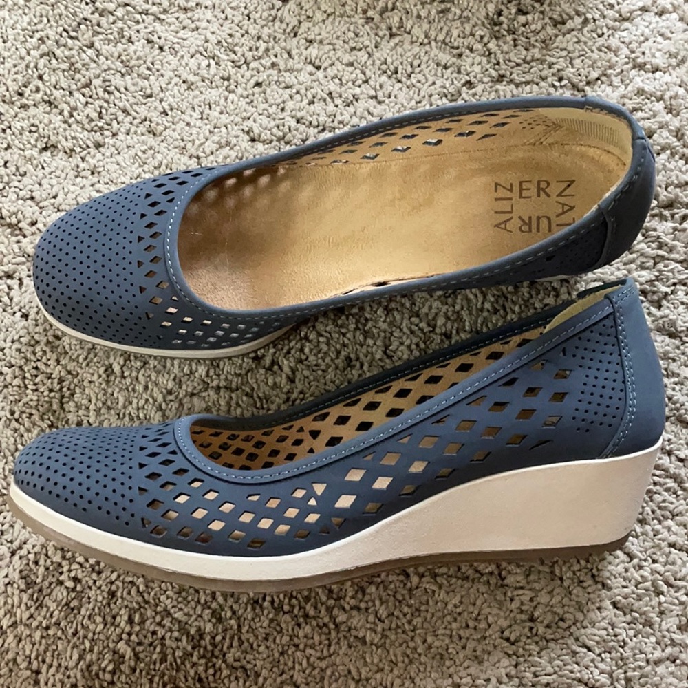 Navy Naturalizer Wedges